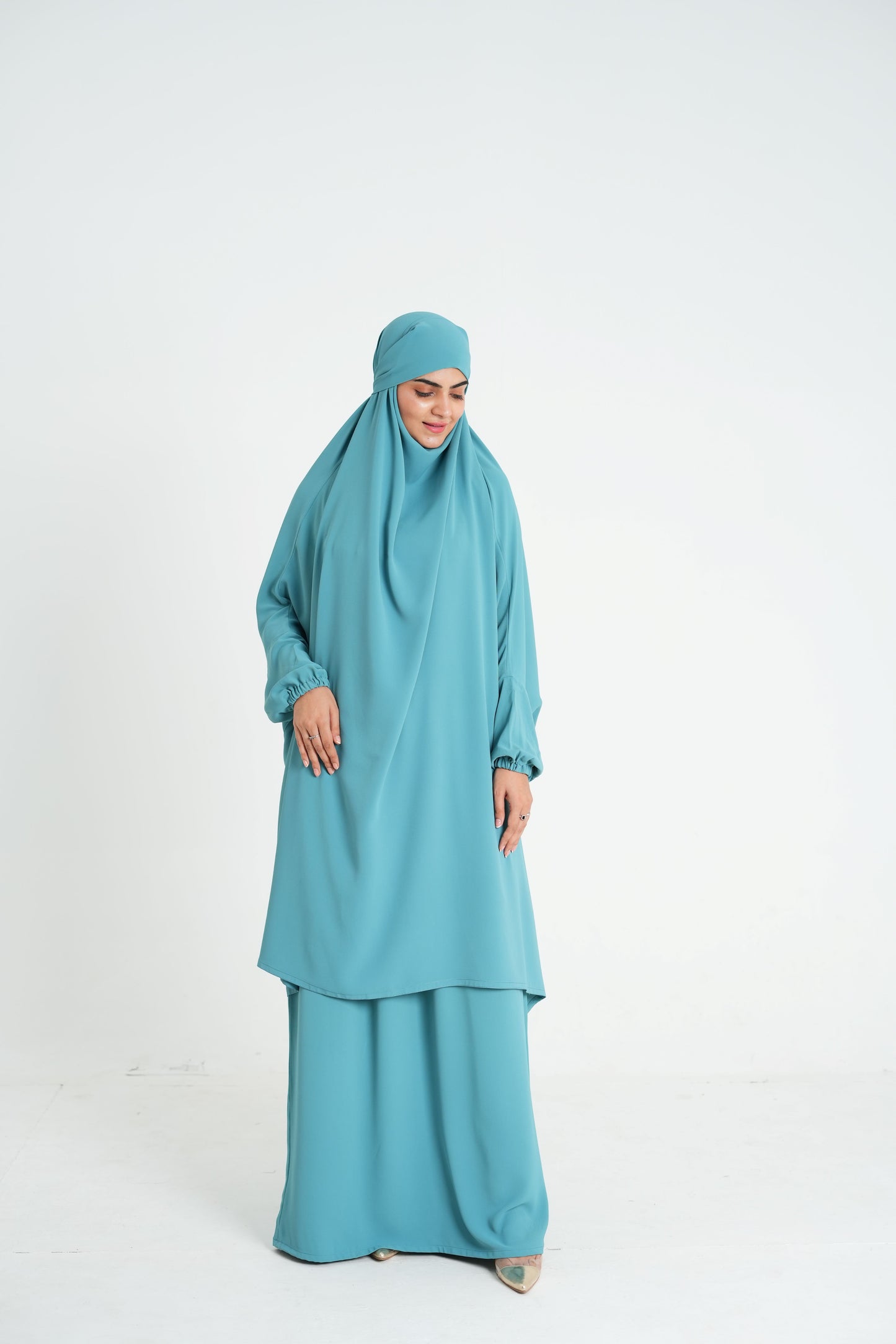 Aqua Haze – Aqua Blue Textured Korean Georgette 2PC Jilbab (Inner + Upper)
