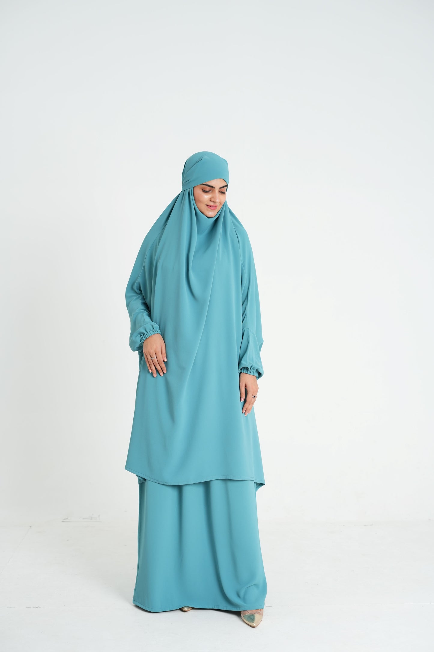 Aqua Haze – Aqua Blue Textured Korean Georgette 2PC Jilbab (Inner + Upper)