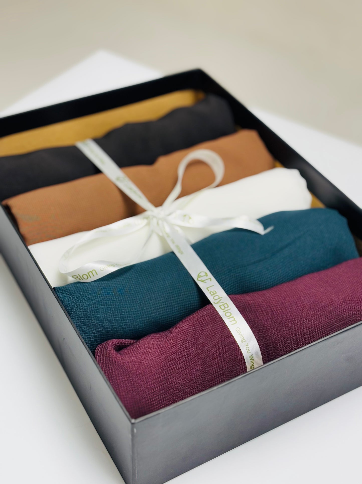 Premium Chiffon Stoller Box
