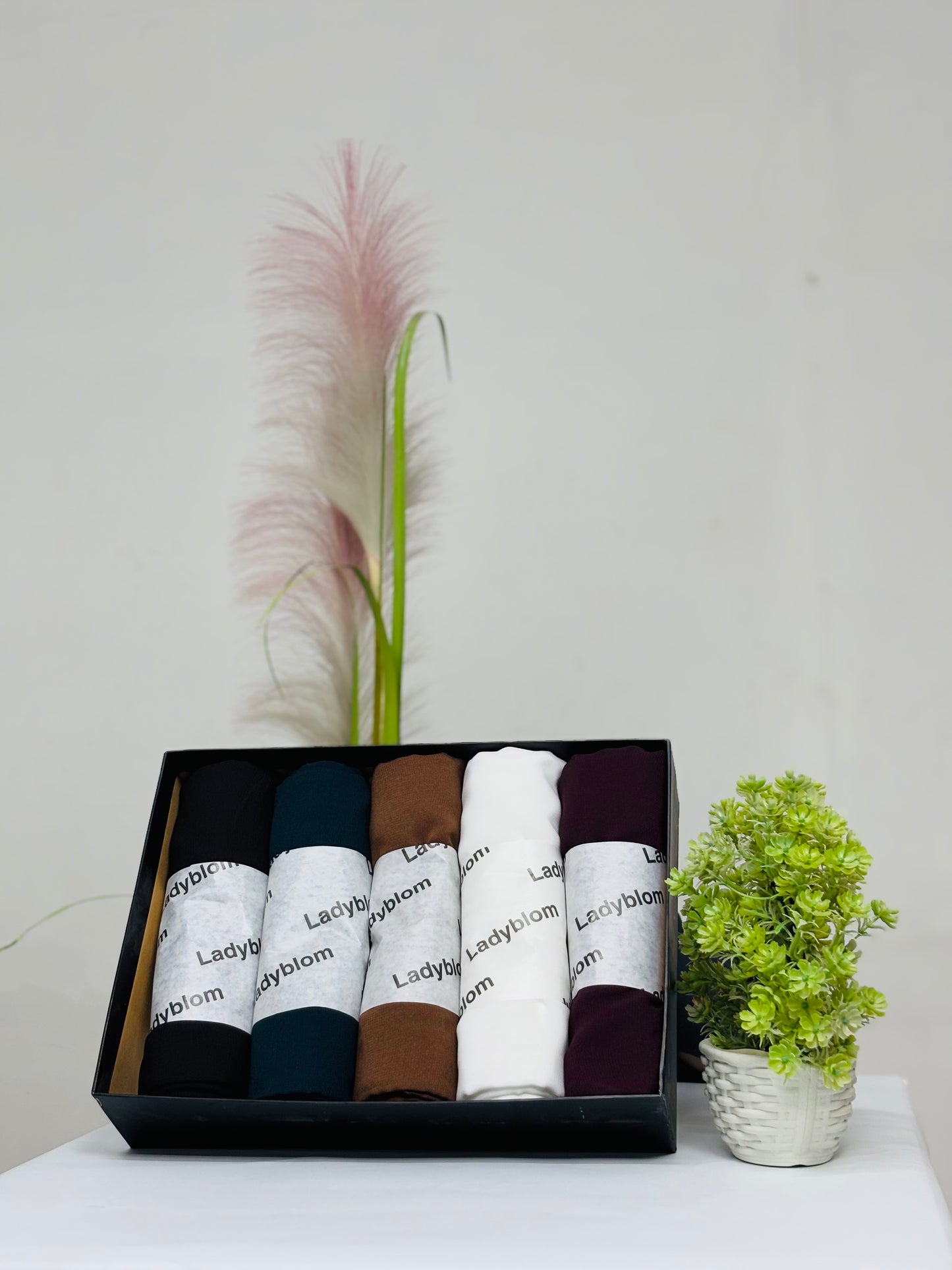 Premium Chiffon Stoller Box